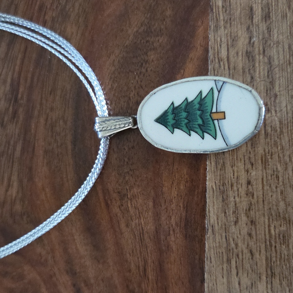 Broken China Christmas Tree Necklace 18" with 2" extender